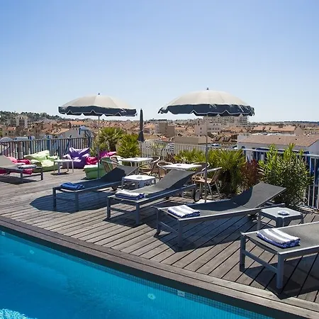 Отель Western Riviera & 4*