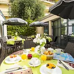 Western Riviera &