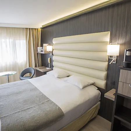 Ξενοδοχείο Western Riviera 4*