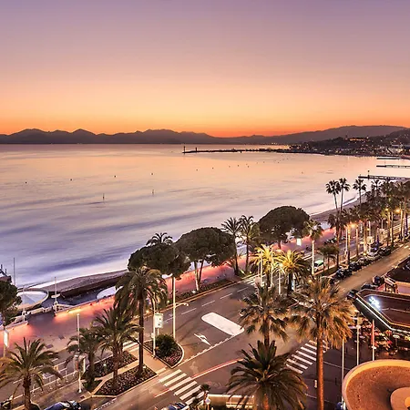 Western Riviera Ξενοδοχείο 4*