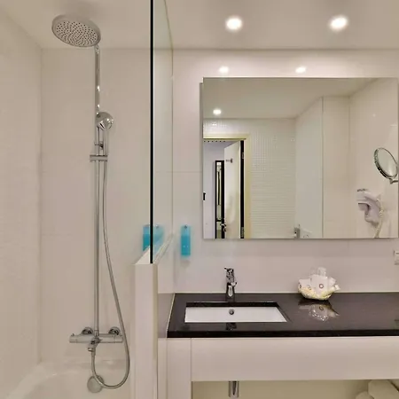 Western Riviera Szálloda 4*