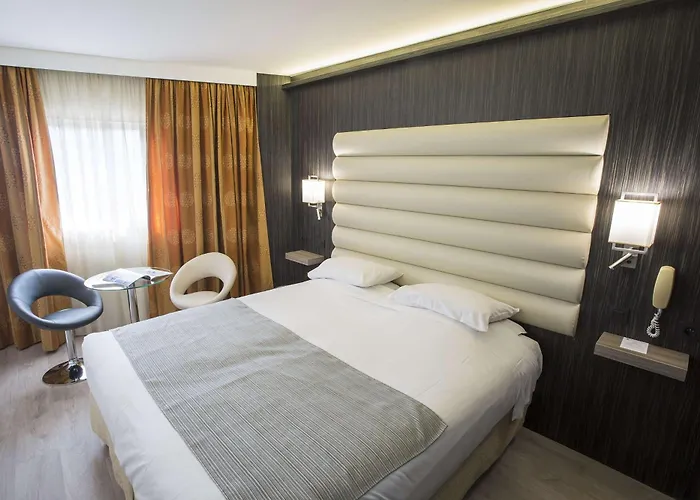 Western Riviera & 4* 칸느
