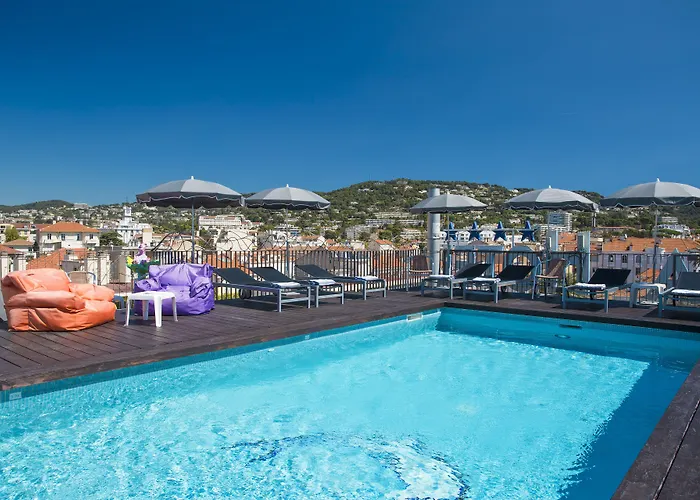 Western Riviera &