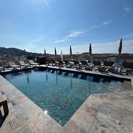 Western Riviera Hotel