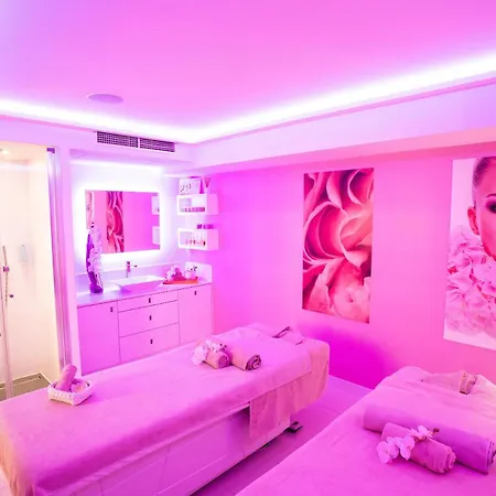 فندق Western Riviera &