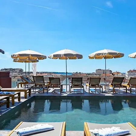 Western Riviera &