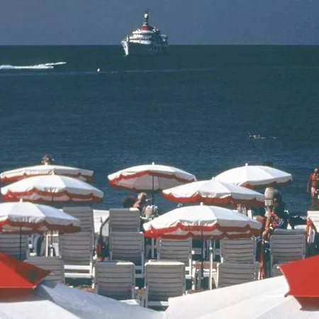 Western Riviera & 4*