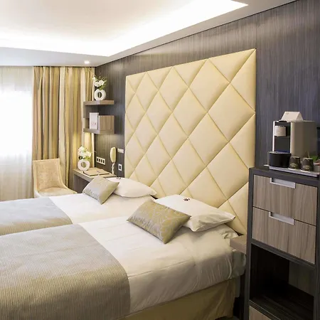 Western Riviera Hotel