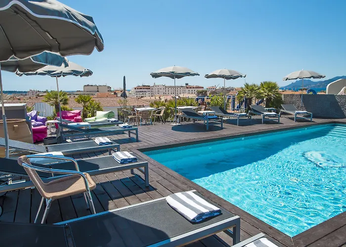 Western Riviera & 4* Cannes